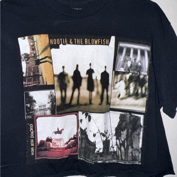 Hootie & the Blowfish Black Graphic Tee - Picture 2 of 4